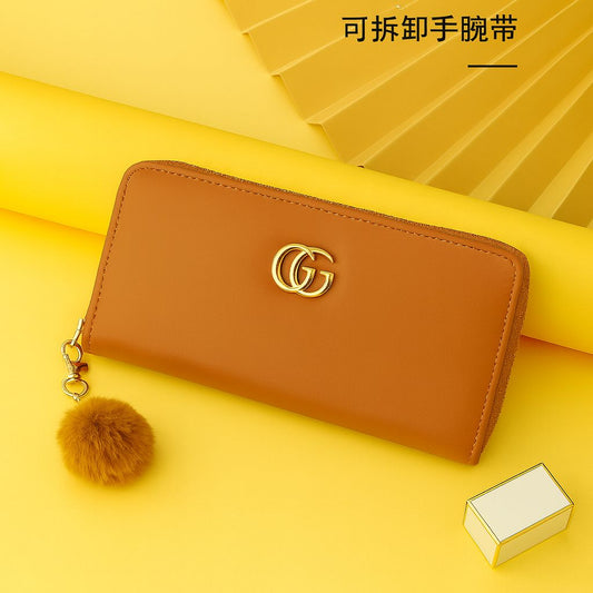 Stunning Quilted Leather Wallet for Women Elegant Zipper Clutch Purse with Wrist Strap