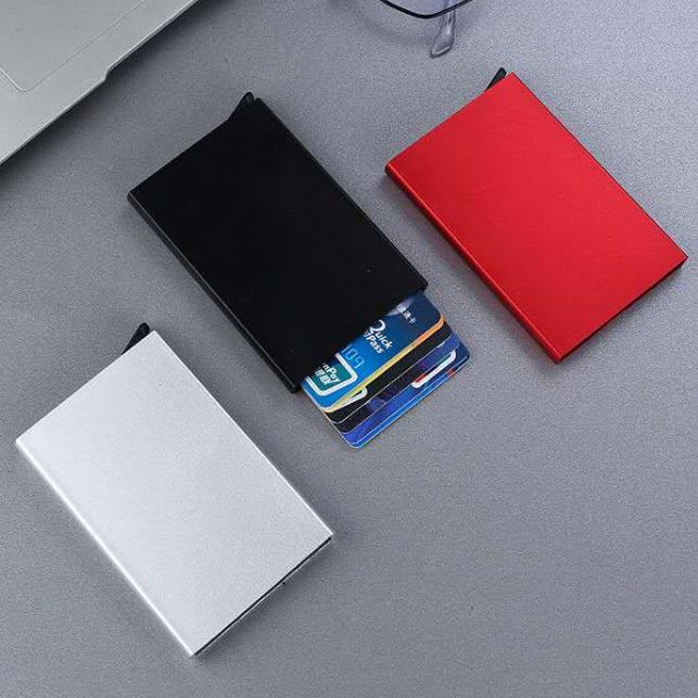 Slim Aluminum Card Case β Compact Credit Card Protector for Men & Women
