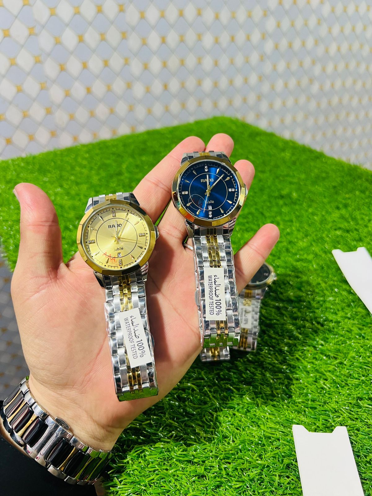 Premium Luxury Analog Watch for Men & Women | Date Display | Stainless Steel Strap | Available in 5 Elegant Colors | Luxury Gift Box Included