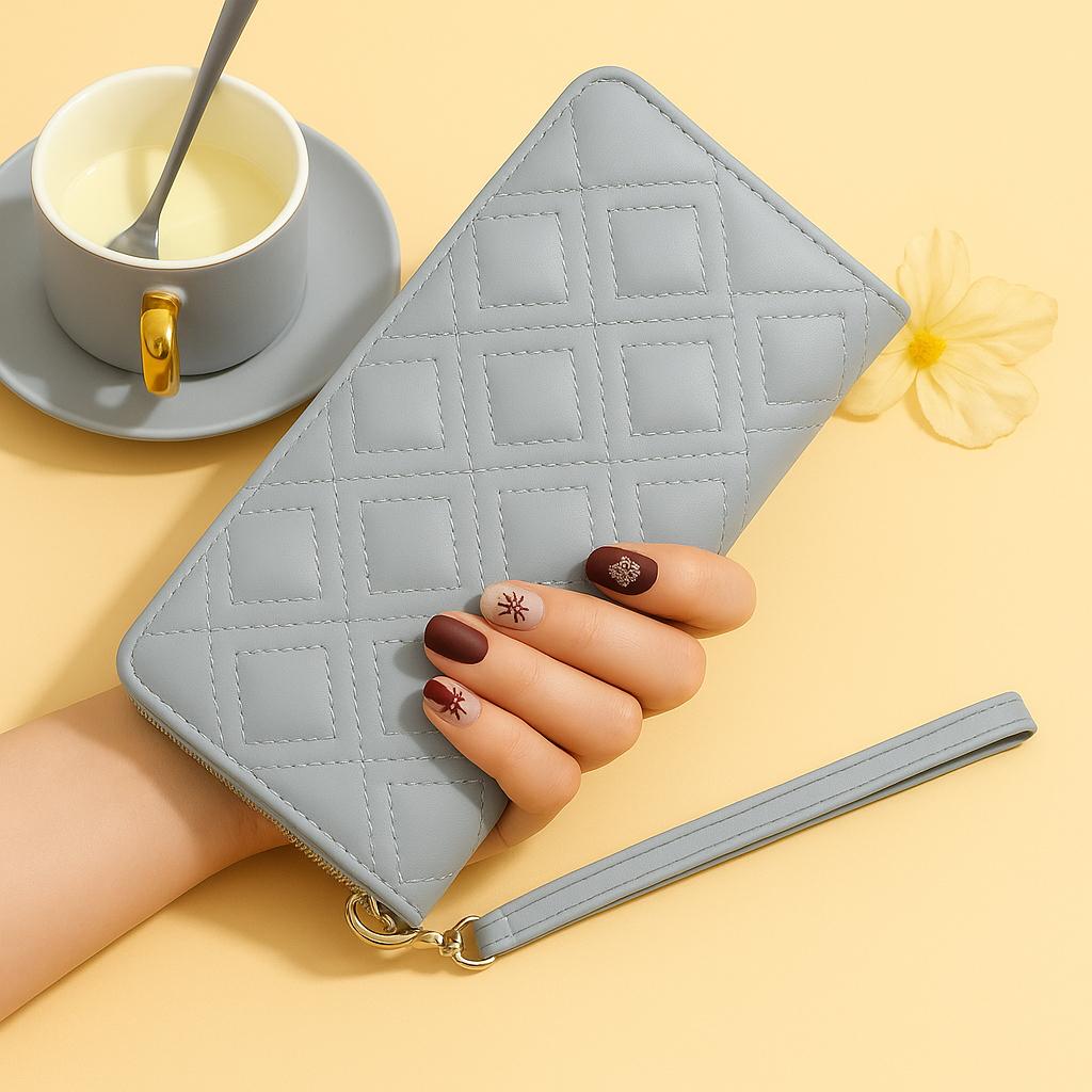 Elegant Quilted PU Leather Wallet  Premium Zipper Clutch Purse with Wrist Strap for Women