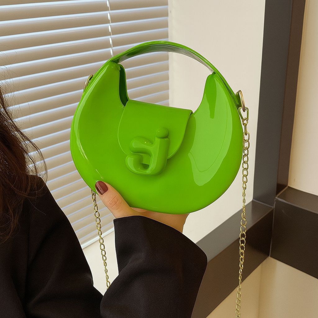Stylish Silicone Kids Shoulder Bag Glossy Jelly Mini Handbag with Chain Strap | Stylish Girls Crossbody Purse