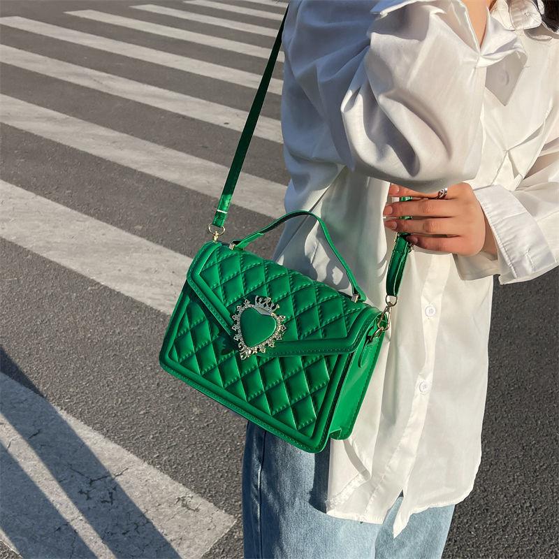 Elegant Quilted Heart Accent Handbag  Premium PU Leather Shoulder & Crossbody Bag