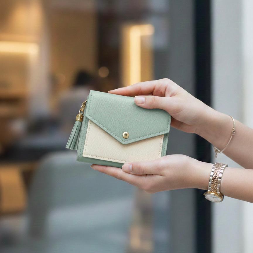Women’s Mini Color-Block Wallet  Compact Card Holder with Tassel & Snap Closure